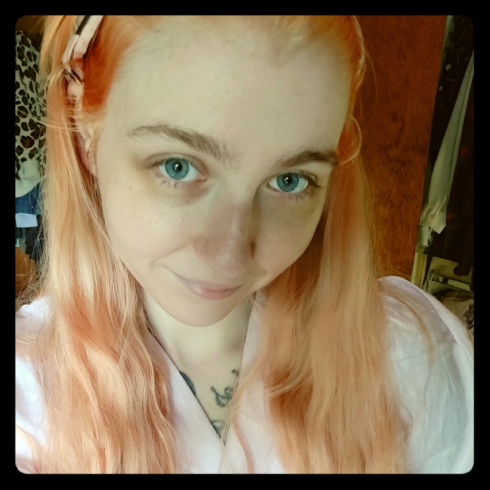 Meet your Posher, Amber